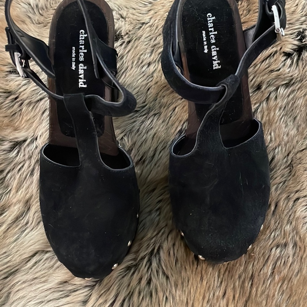 Charles David Style Karma Platform Sandals Euro 38 Black Made in Italy Cow suede